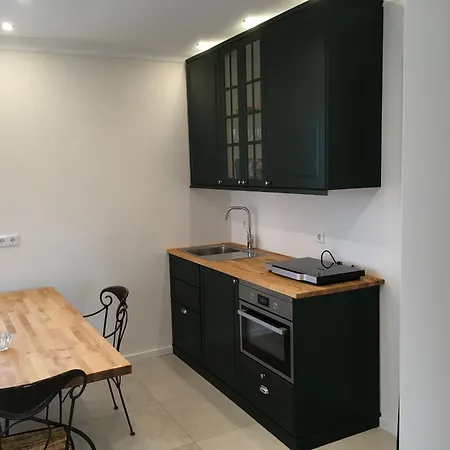 In Odenthal, Ruhig Und Doch Zentral اودينتال